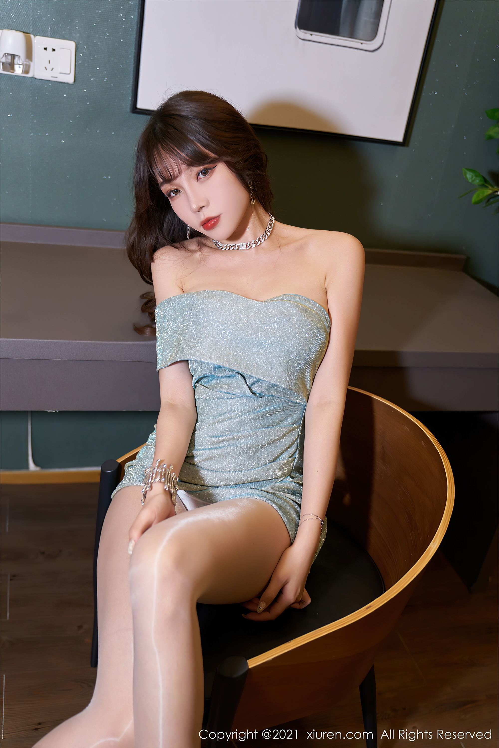 XiuRen秀人网  2021.05.07 No.3380 芝芝Booty